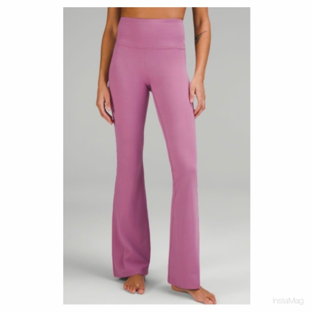 NEW Lululemon Groove Super High Rise Flared Pant Nulu ~ Velvet Dust